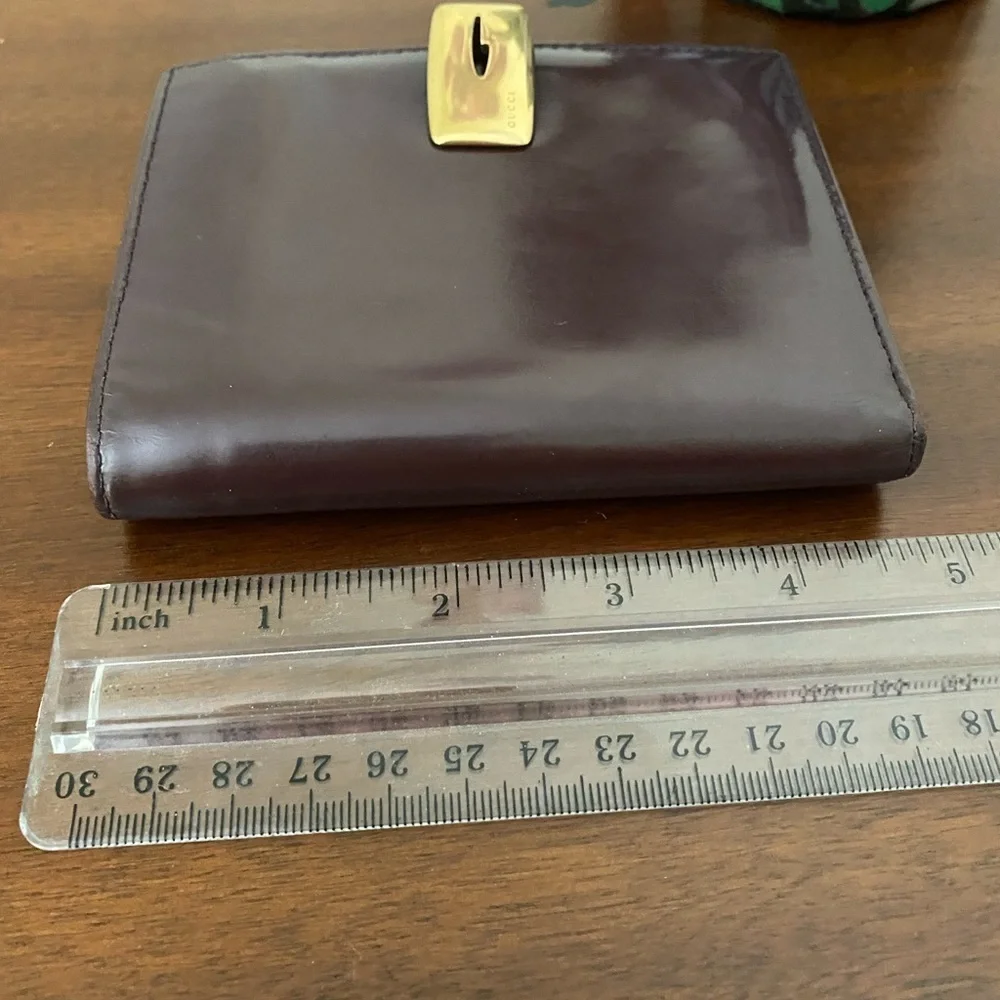 Vintage Gucci Tom Ford Era Purple Patent Leather Double-Sided Bifold Wallet - Picture 7 of 8